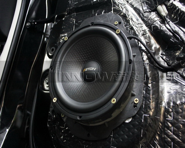 定義好音樂 尼桑途樂汽車音響改裝德國伊頓 ree160 兩分頻—上海音豪作品