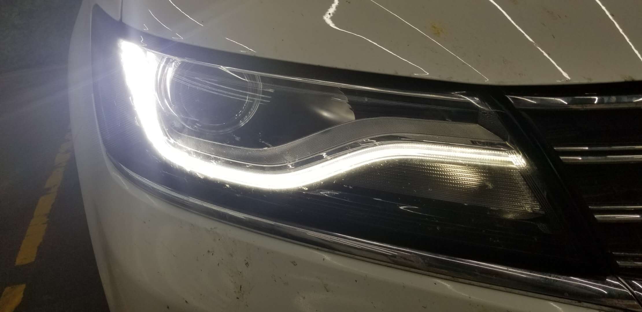 新鄉(xiāng)榮威RX5大燈升級(jí)新鄉(xiāng)大燈改裝