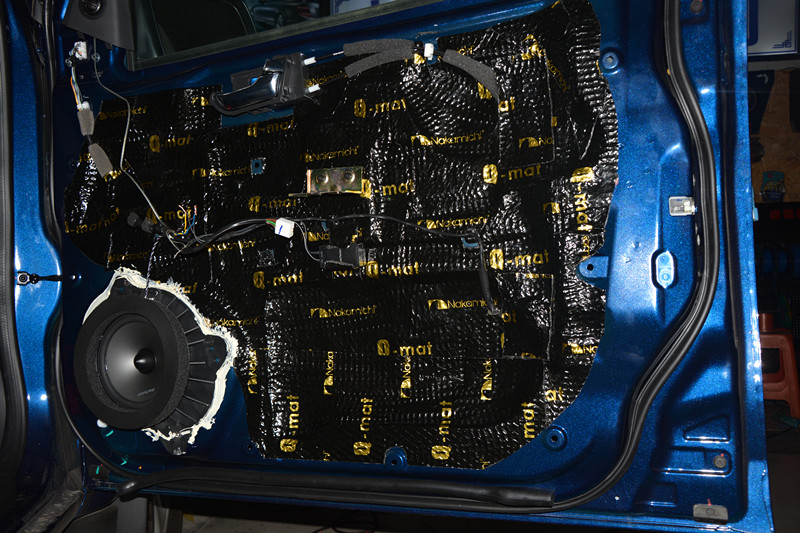 唐山博納皮卡五十鈴汽車(chē)音響改裝是這樣來(lái)改的