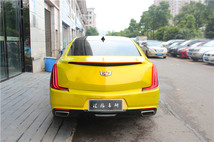 長(zhǎng)沙匯格車研汽車改裝店凱迪拉克全車改色貼膜美國(guó)禿鷹車身改色膜