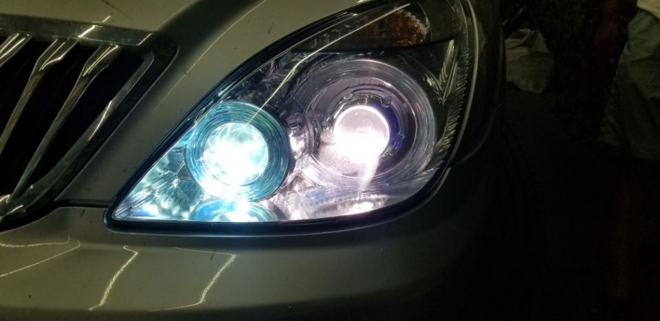 別克GL8改裝氙氣燈新鄉(xiāng)探路者改燈專業(yè)改裝汽車大燈