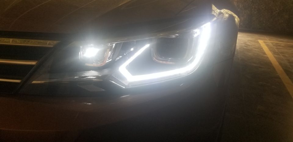 新鄉(xiāng)大眾零度改裝汽車大燈探路者改燈專業(yè)汽車燈光升級(jí)