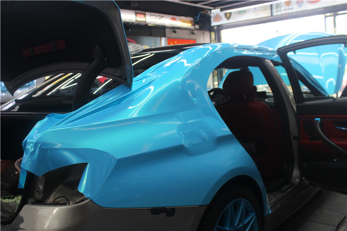 長(zhǎng)沙汽車(chē)改裝店寶馬貼膜改色 美國(guó)禿鷹Teckwrap改色膜