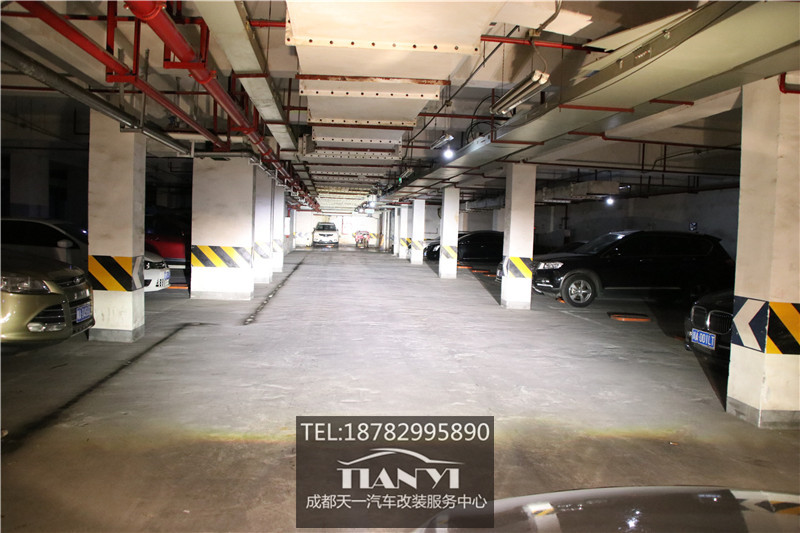 成都哪家車燈改裝店便宜?新名圖改燈米石ED透鏡