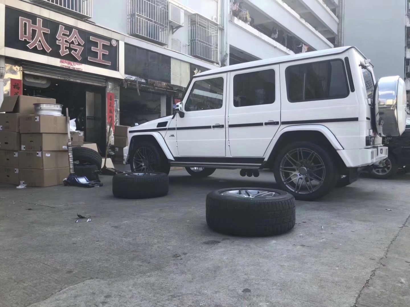 奔馳G63，換 22寸 私人定制鍛造 完工！