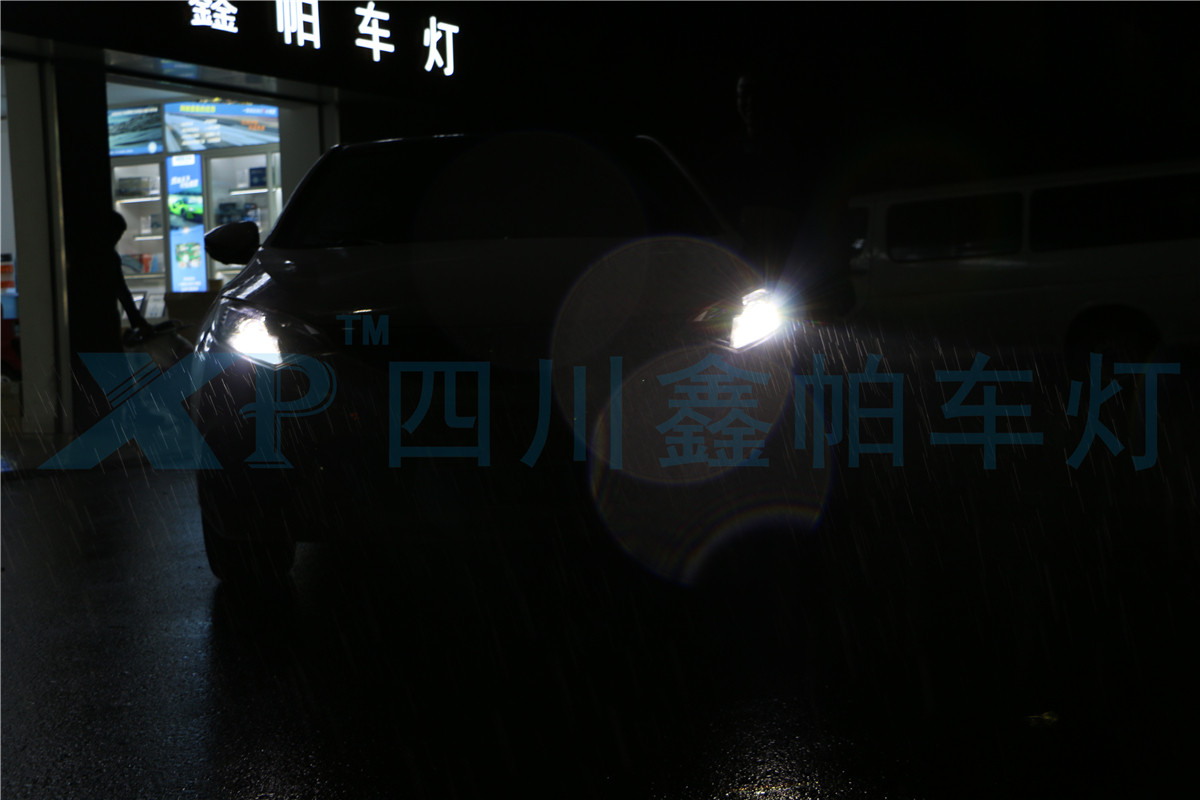 長(zhǎng)安致尚XT逸動(dòng)DT睿騁CC成都改燈專業(yè)大燈升級(jí)氙氣燈