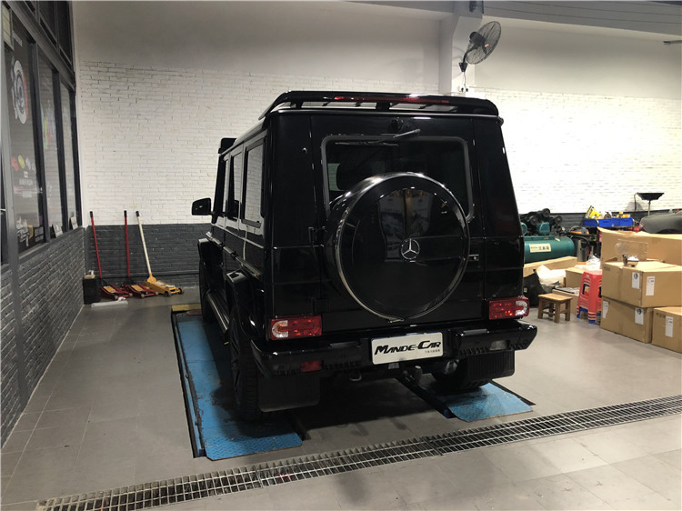 2018款奔馳G350改裝巴博斯包圍 重妝上陣