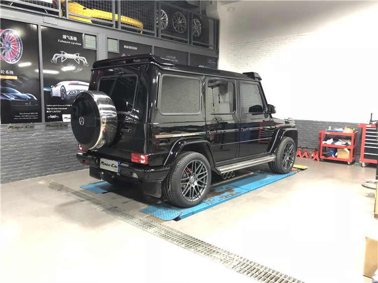 2018款奔馳G350改裝巴博斯包圍 重妝上陣