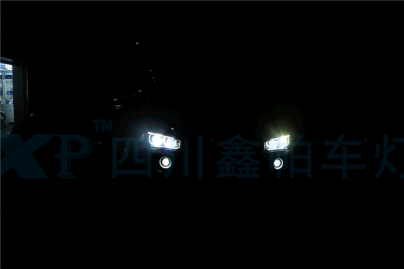 寶馬X5LED天使眼惡魔眼白光成都改燈哪家更專業(yè)？燈光升級(jí)培訓(xùn)加盟