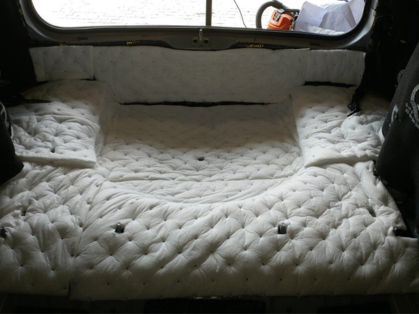 治理噪聲丨重慶圣聽(tīng)汽車(chē)音響丨Jeep指南者汽車(chē)隔音了解下