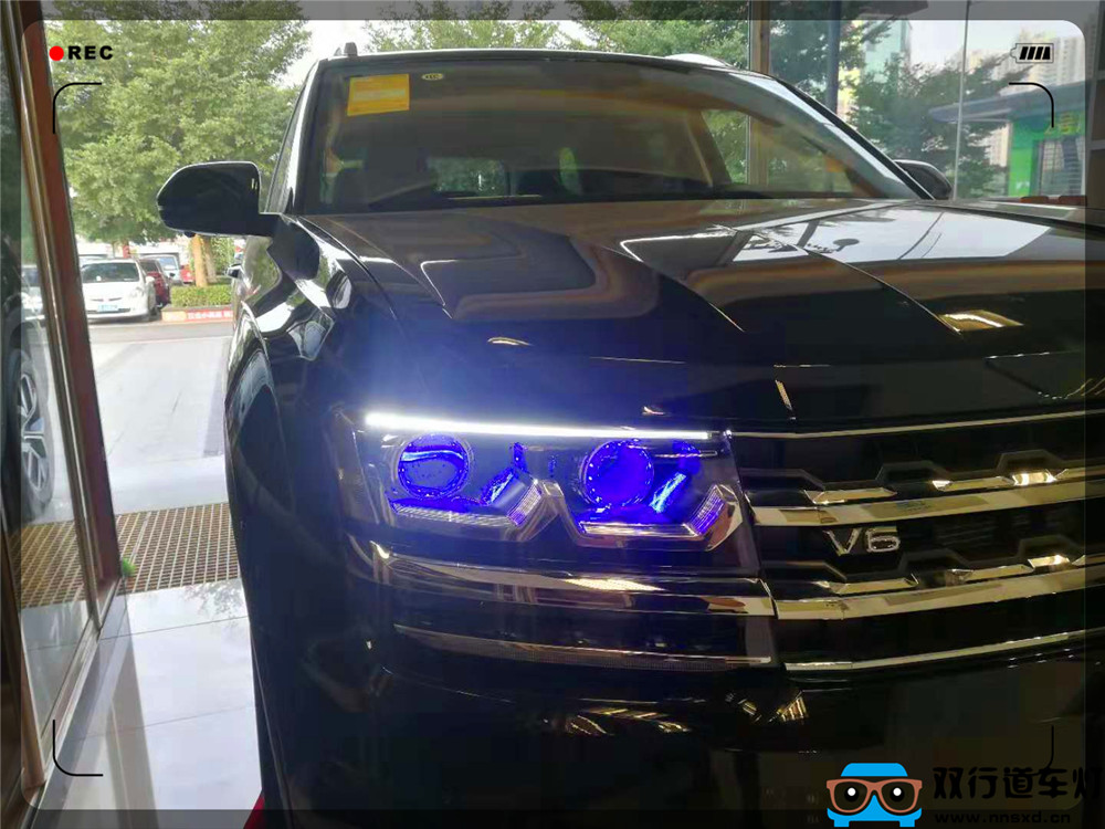 【南寧雙行道車燈】-大眾途昂原車LED大燈改裝米石LED透鏡
