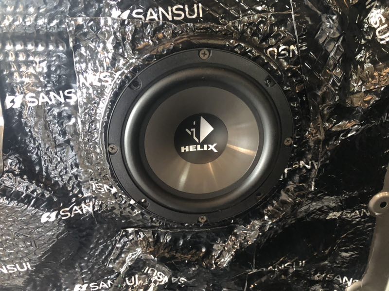 汕頭星悅汽車音響寶沃BX5升級(jí)四門山水隔音降噪音響改裝德國(guó)HELIX喜力仕20周年套餐聆聽(tīng)動(dòng)感音樂(lè)