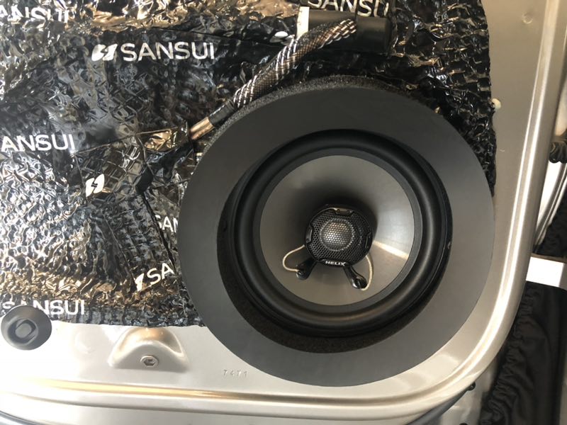 汕頭星悅汽車音響寶沃BX5升級(jí)四門山水隔音降噪音響改裝德國(guó)HELIX喜力仕20周年套餐聆聽(tīng)動(dòng)感音樂(lè)