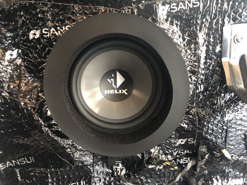 汕頭星悅汽車音響寶沃BX5升級(jí)四門山水隔音降噪音響改裝德國(guó)HELIX喜力仕20周年套餐聆聽(tīng)動(dòng)感音樂(lè)