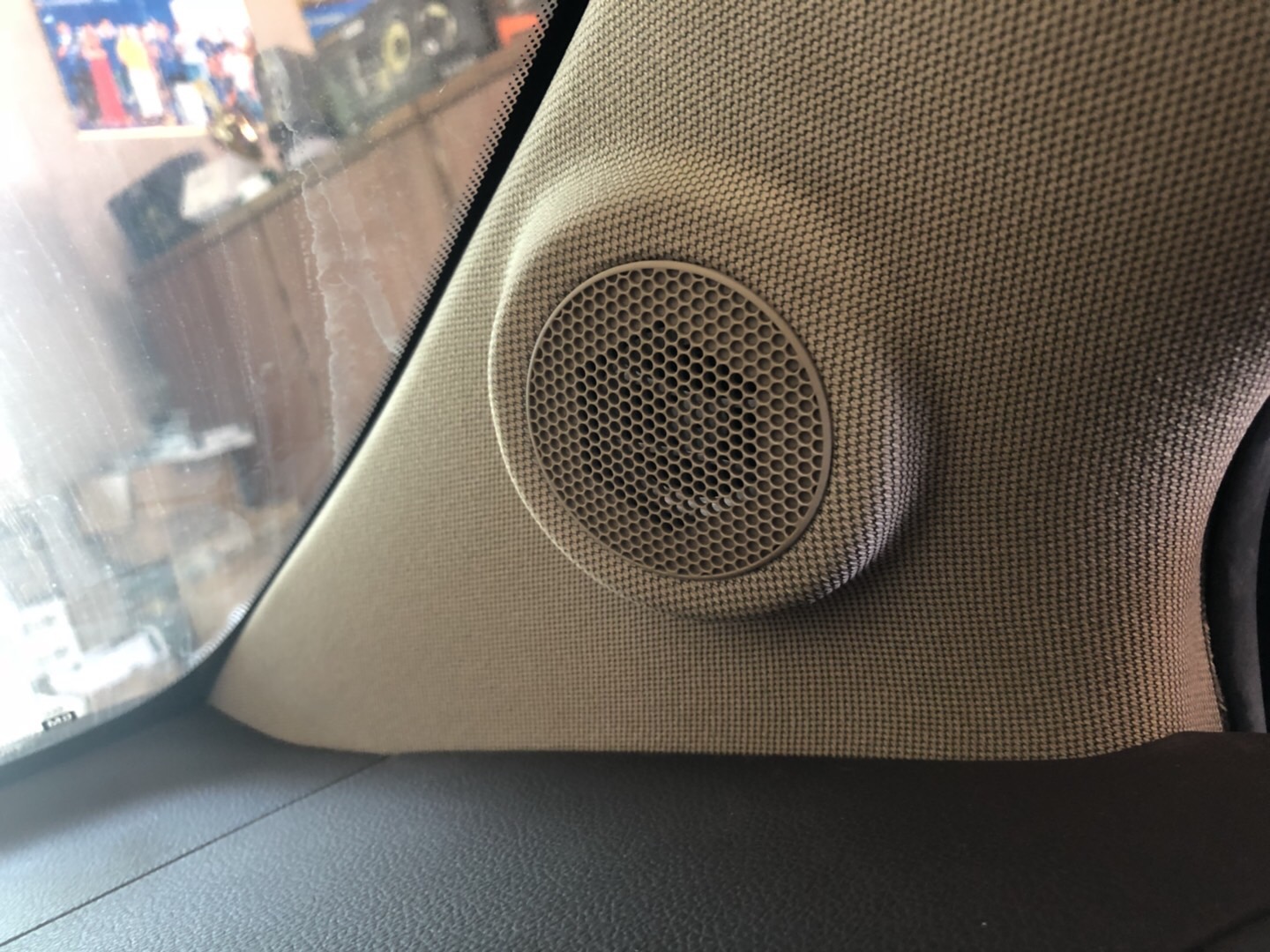 汕頭星悅汽車音響改裝店別克君越升級四門山水隔音降噪音響改裝FOCAL法國勁浪人聲經(jīng)典套餐改裝案例分享