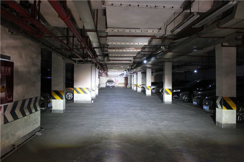 成都天一車燈改裝店新飛度改燈米石LED雙光透鏡專業(yè)版