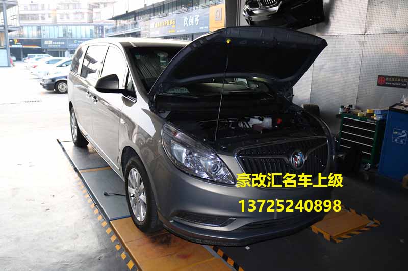 別克GL8電動(dòng)踏板改裝案例分享,方便實(shí)用
