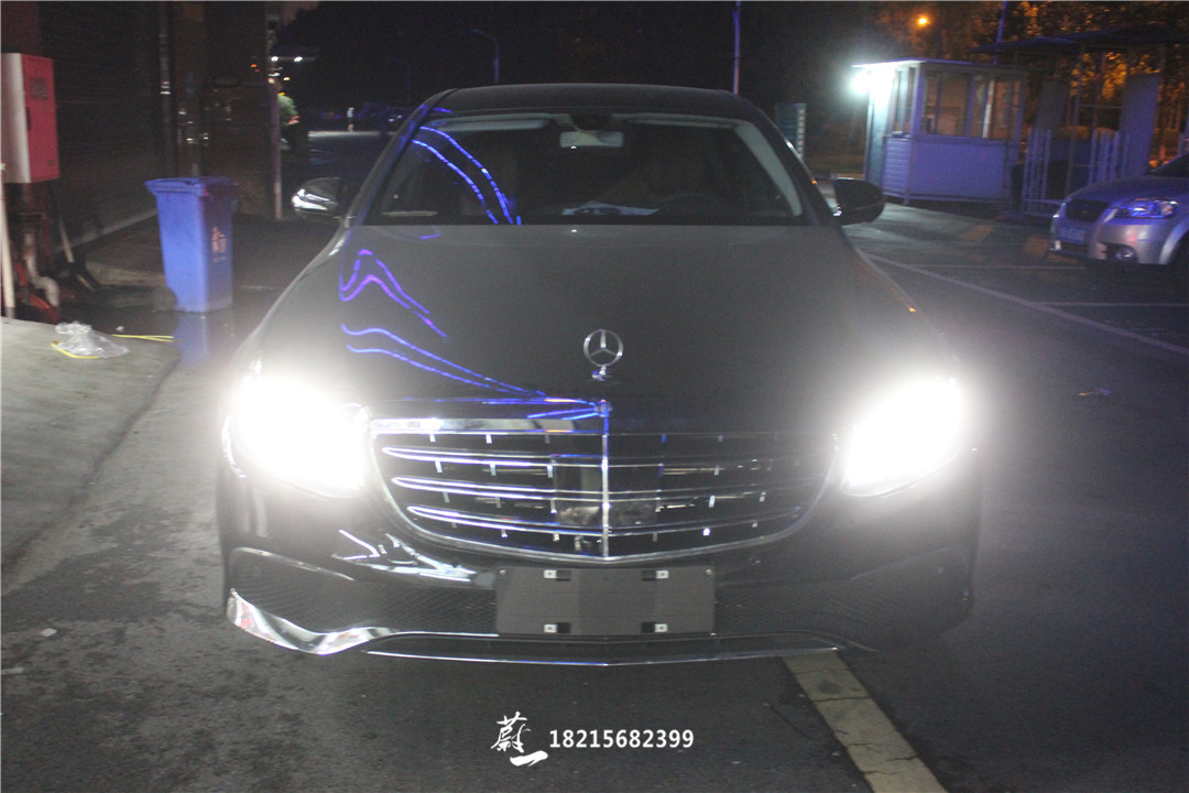 成都蔚一名車匯奔馳E級(jí)W213改裝邁巴赫中網(wǎng)4出尾喉套件