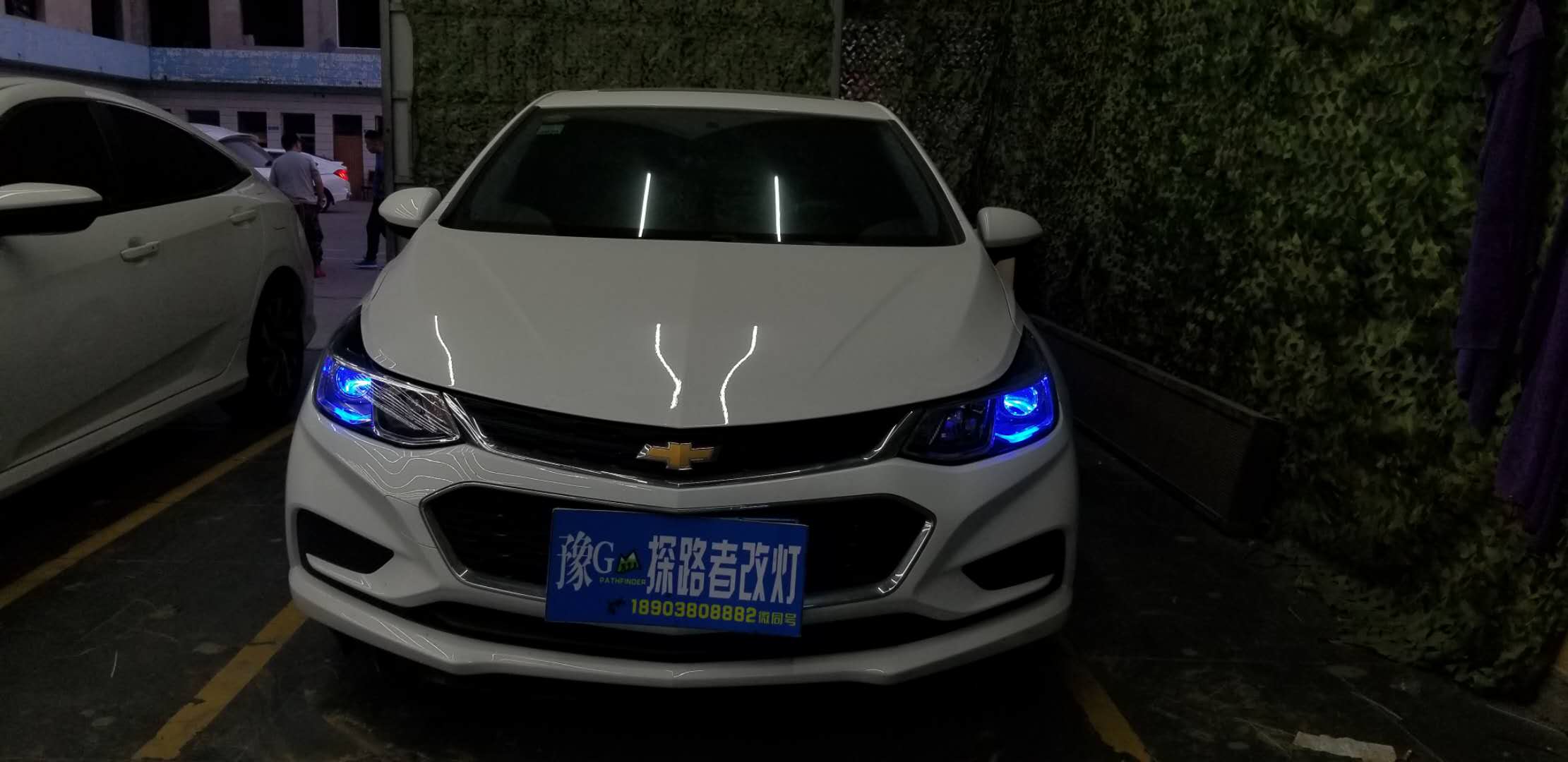 新鄉(xiāng)探路者改燈專業(yè)科魯茲改裝雙光透鏡氙氣燈