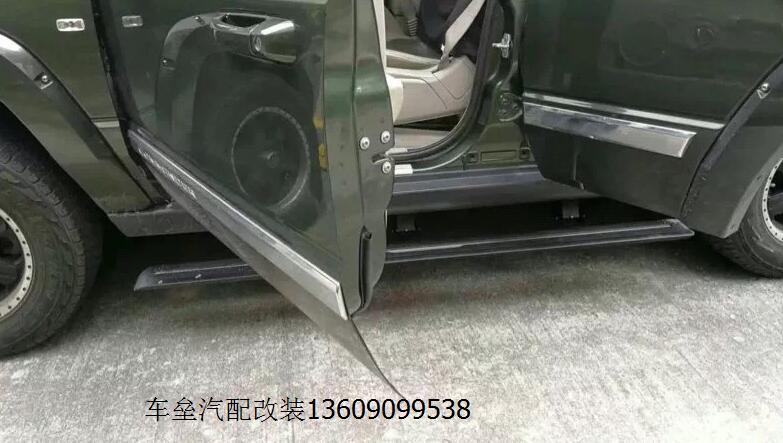 指揮官電動(dòng)踏板，07-18款指揮官隱藏式電動(dòng)踏板安裝圖