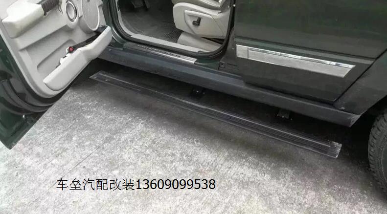 指揮官電動(dòng)踏板，07-18款指揮官隱藏式電動(dòng)踏板安裝圖