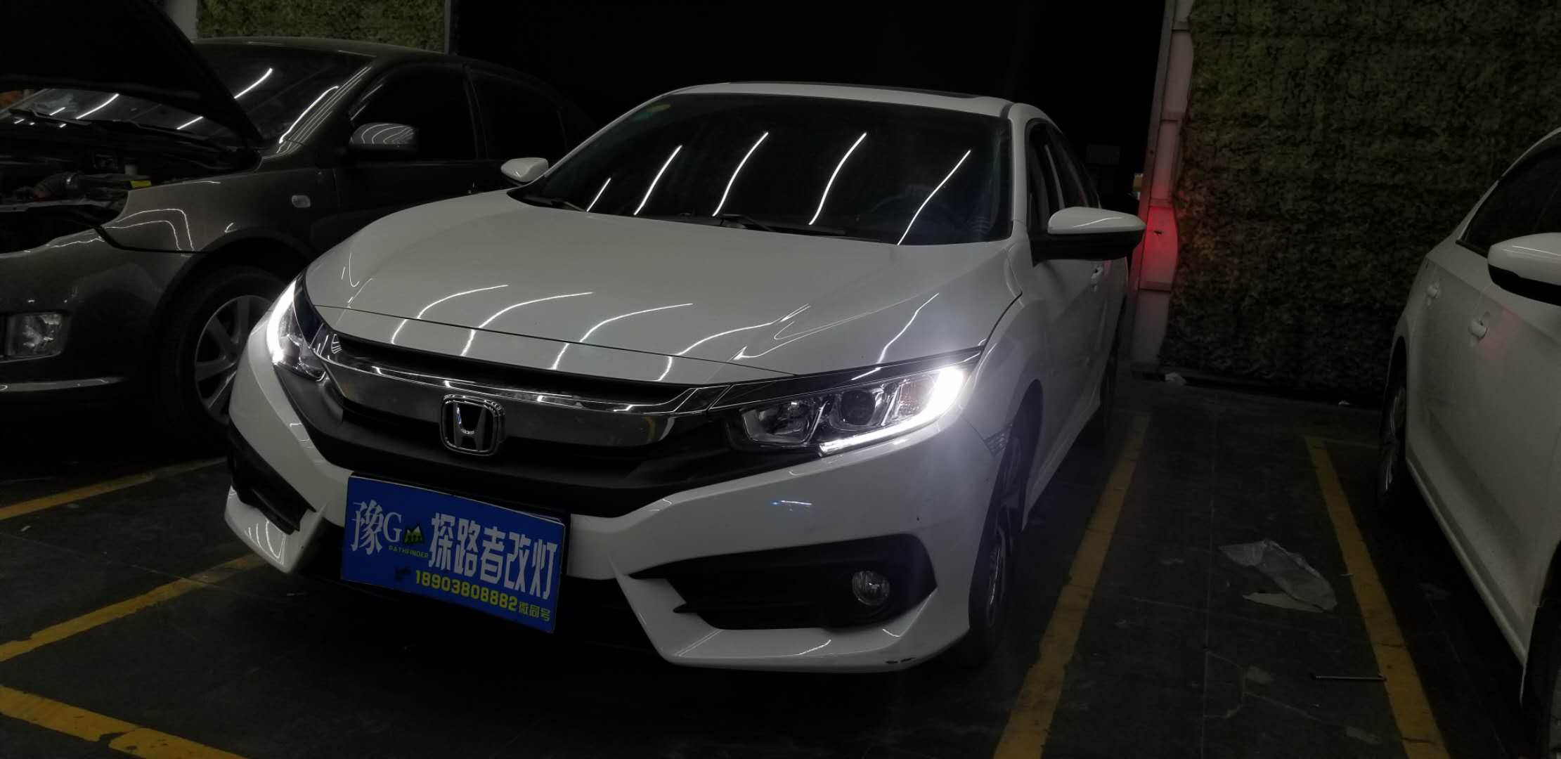 本田思域改裝LED大燈新鄉(xiāng)探路者改專業(yè)汽車燈光升級