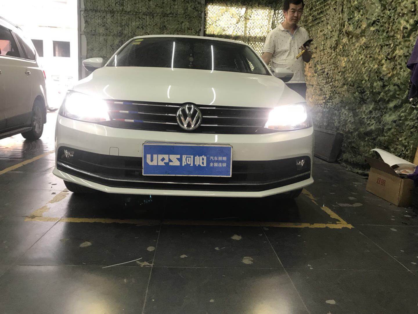 新速騰升級(jí)LED大燈新鄉(xiāng)探路者改燈專業(yè)升級(jí)LED大燈