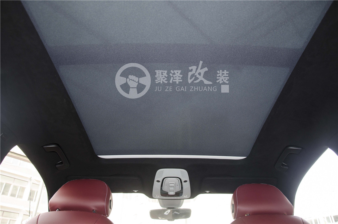 奧迪Q5L內(nèi)飾改裝