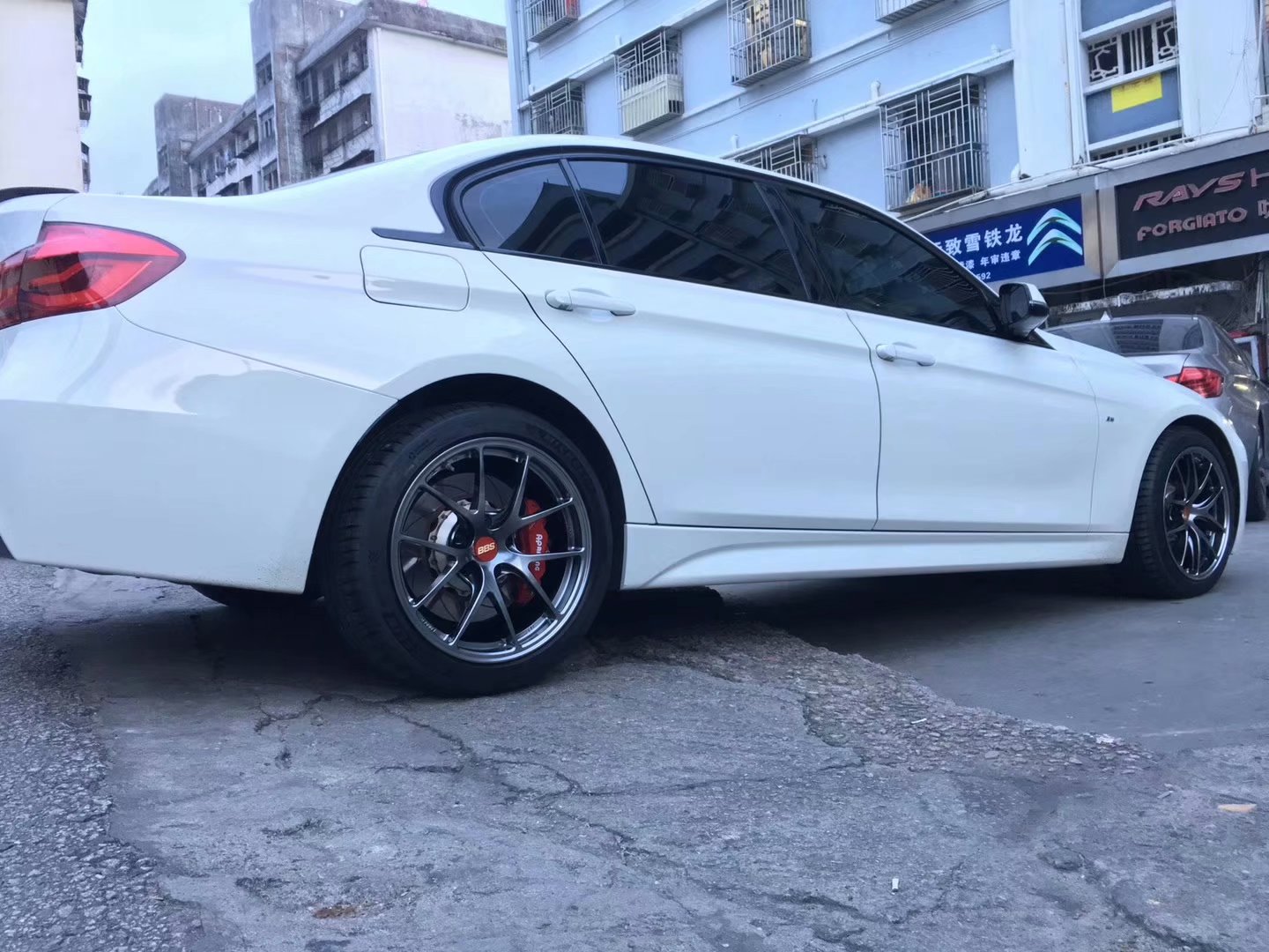 寶馬，換 全新 日本BBS RIA