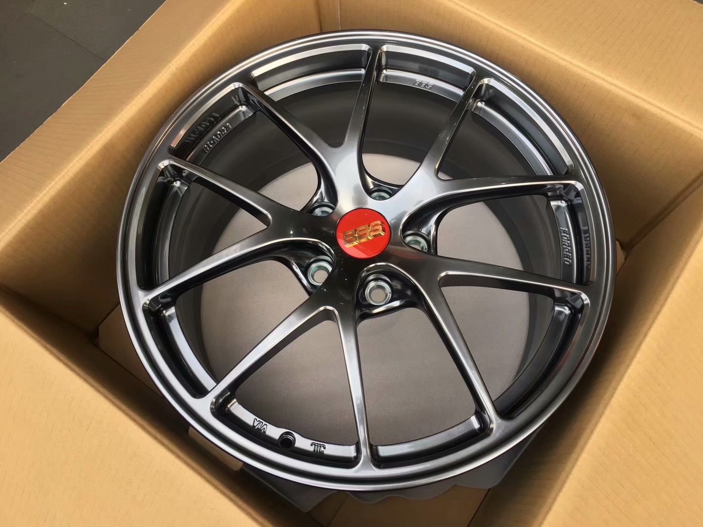 寶馬，換 全新 日本BBS RIA