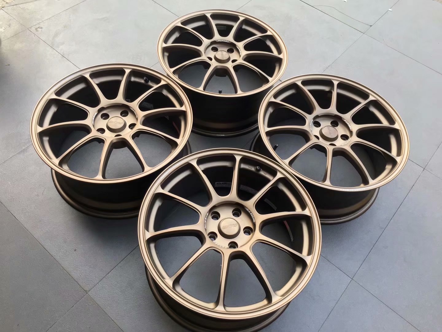 奧德賽， 換 RAYS ZE40 完工！