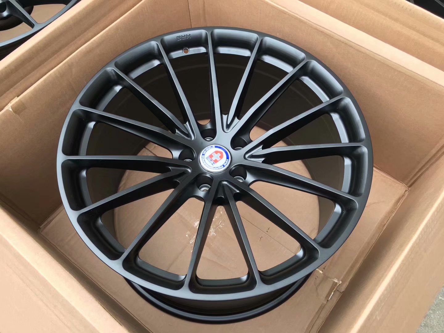 寶馬，換 全新 美國 HRE 21寸完工！