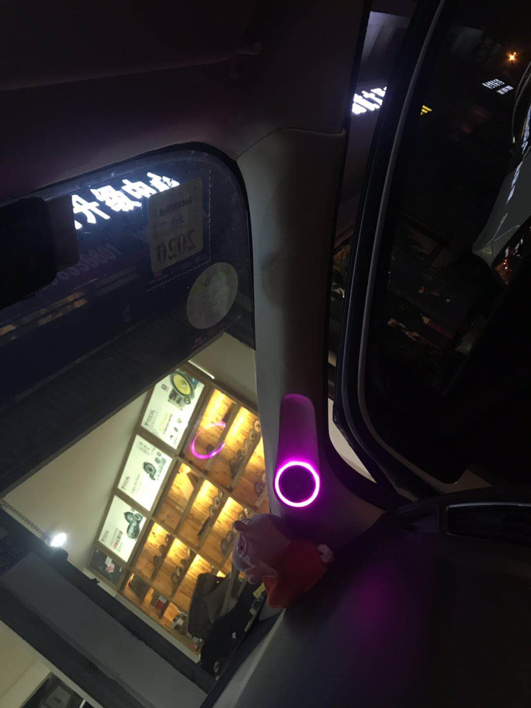 漳州潮音匯汽車音響福特?？怂股壐粢糇鰝€(gè)音樂控改裝法國勁浪ES165K2搭配意大利赫茲聲聲動(dòng)人