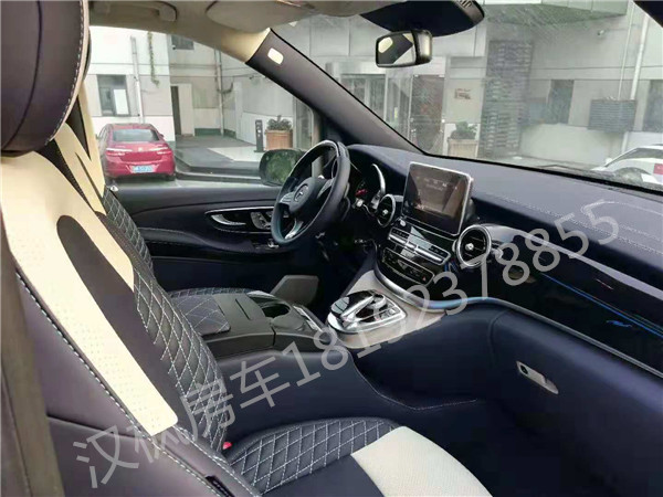 奔馳商務(wù)車內(nèi)飾改裝