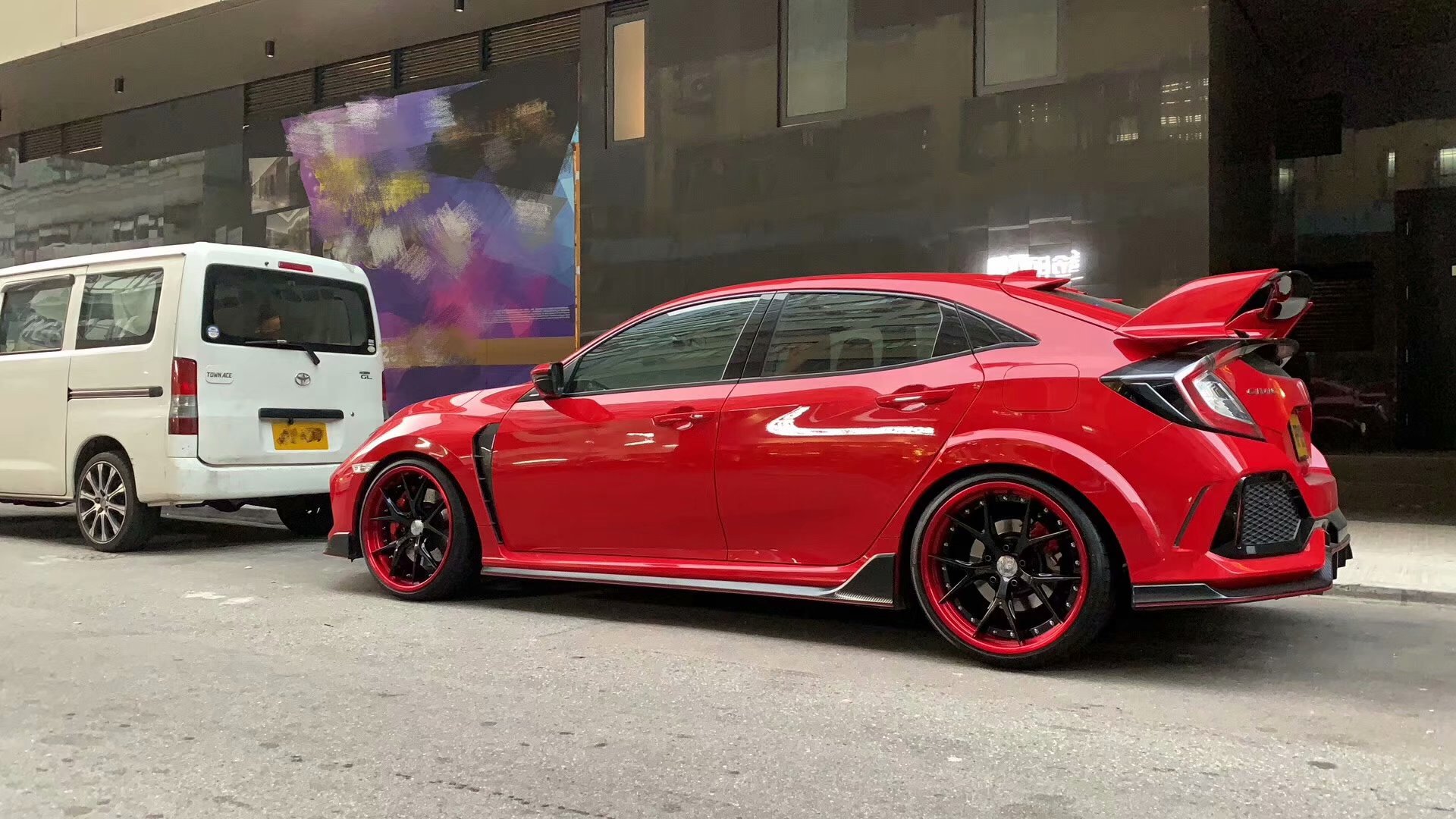 感謝回圖# 私人定制鍛造，思域 Type - R 帥！