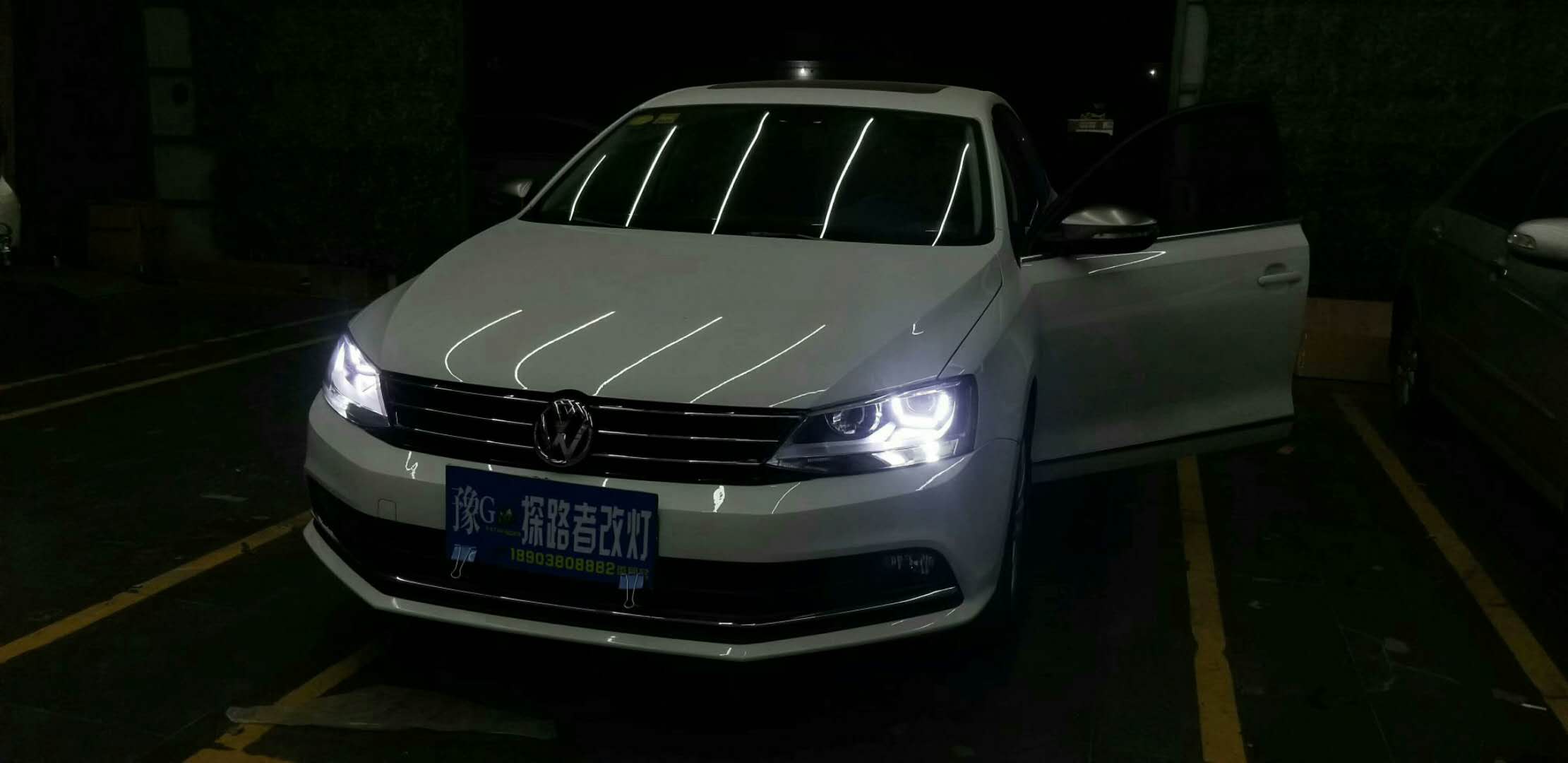 新鄉(xiāng)速騰改裝氙氣燈LED透鏡探路者改燈專業(yè)解決汽車燈光不亮問題
