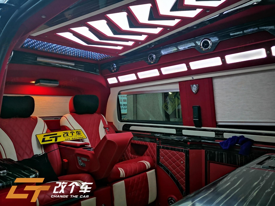 奔馳威霆高頂商務(wù)車內(nèi)飾升級豪華改裝-西安改個車