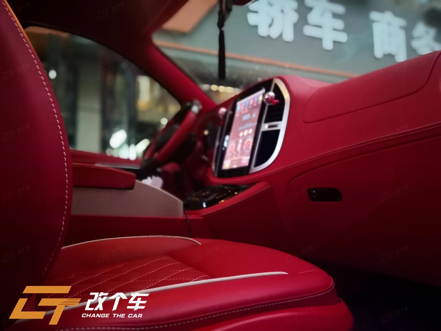 奔馳威霆高頂商務(wù)車內(nèi)飾升級豪華改裝-西安改個車