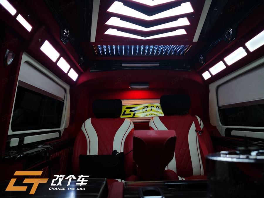 奔馳威霆高頂商務(wù)車內(nèi)飾升級豪華改裝-西安改個車