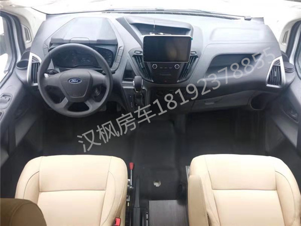 福特C型房車內(nèi)飾改裝