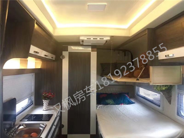 福特C型房車內(nèi)飾改裝