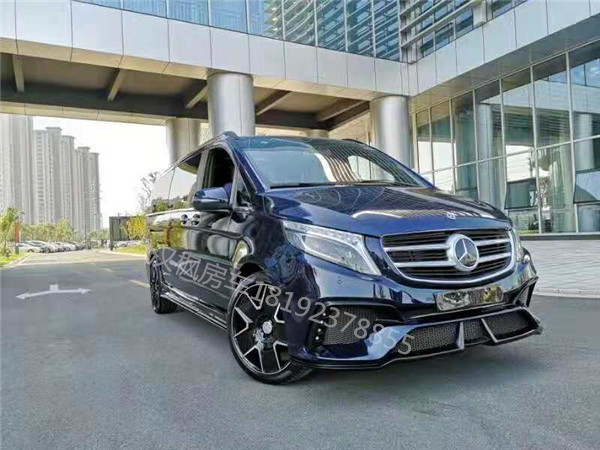 奔馳V250商務車內飾改裝