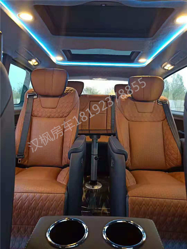 奔馳V250商務車內飾改裝