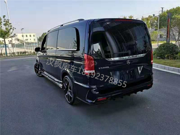 奔馳V250商務車內飾改裝