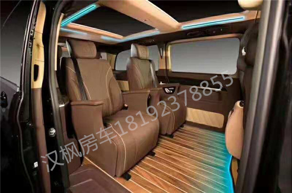 奔馳V260商務車內(nèi)飾改裝