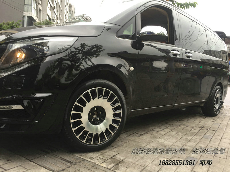 奔馳V260 定制19寸鍛造懸浮蓋輪轂裝車