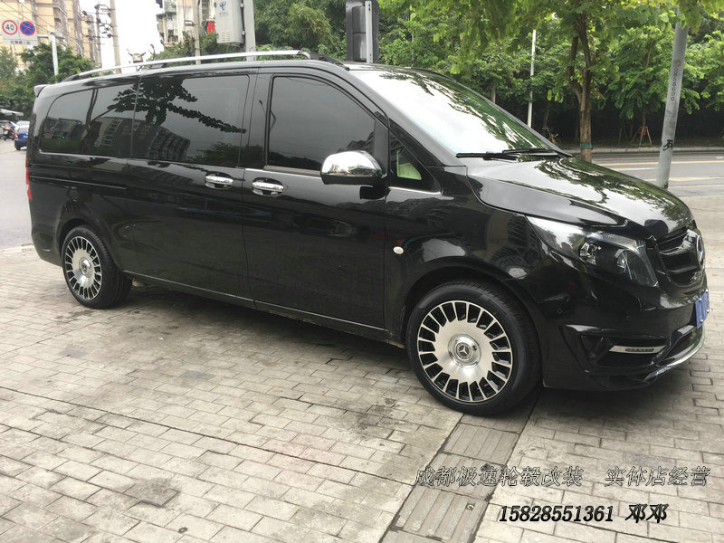 奔馳V260 定制19寸鍛造懸浮蓋輪轂裝車