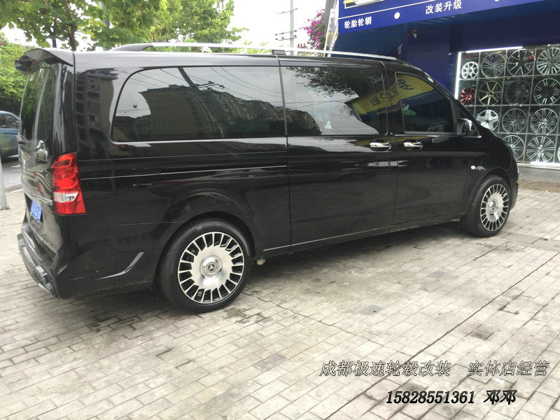 奔馳V260 定制19寸鍛造懸浮蓋輪轂裝車