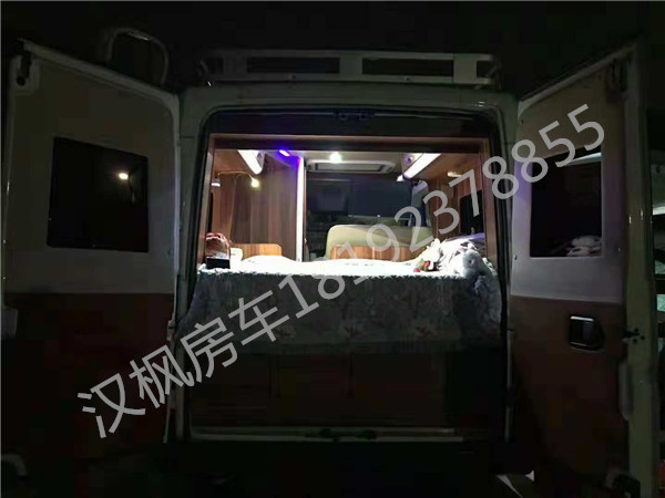 B型房車內飾改裝