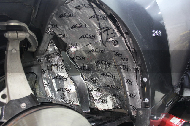 英菲尼迪Q50L汽车隔音改装俄罗斯stp舒适系列—上海音豪专业隔音店